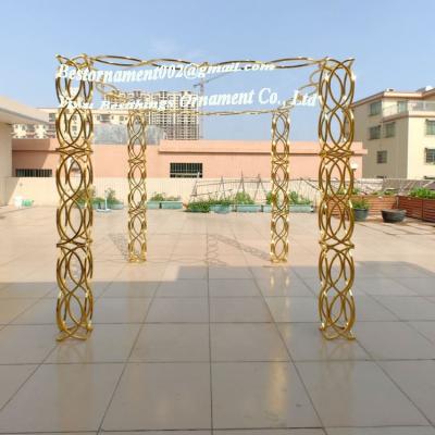 China Metal/Stainless Steel Wedding Decor Gold Chuppah Arch Mandap Place Metal Wedding Mandap Set With Floral for sale