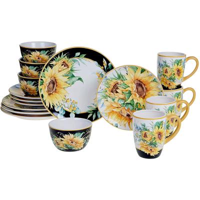 China Sustainable Hot Selling Western Dinnerware Set Luxury Color Porcelain Ceramic Bone China for sale