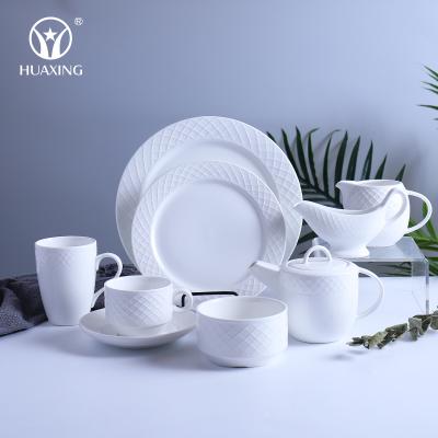 China Sustainable Restaurant Dinner Plate Porcelain Dinnerware Dish Ceramic White Dishes Set With Grid Design for sale