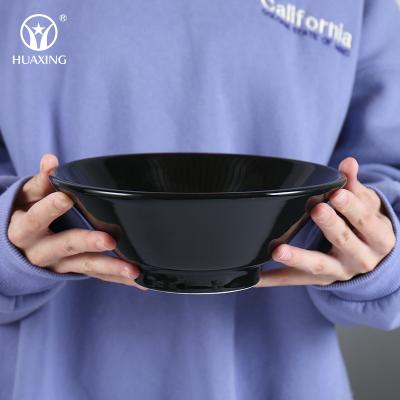 China Hot Selling 8.25 Inch 32OZ Viable Custom Black Ceramic Japanese Ramen Bowl Glazed Household Hotel Noodle Logo for sale