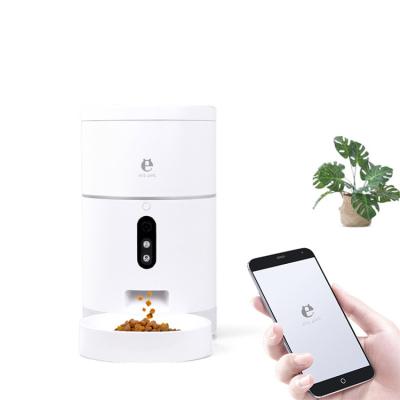 China 4L Automatic Smart Electric Pet Cat Food Dispenser Automatic Feeder With WIFI APP Control 113 Wide Angle 1080P Camera For Dogs Cats for sale