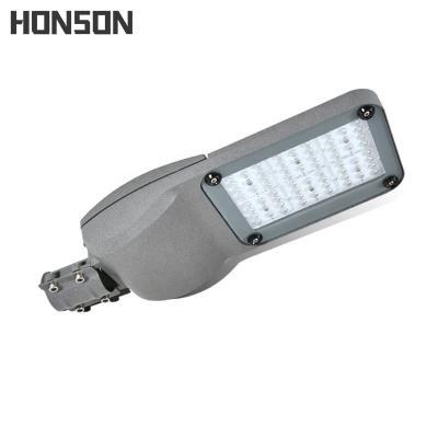 China ROAD 60W 100W 150W 200W IP65 LED Street Light Outdoor Aluminum Street Light for sale