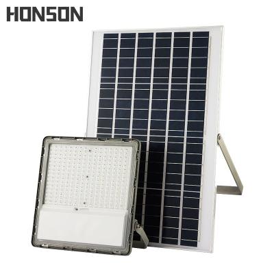 China Warehouse Flood Light IP65 Waterproof Remote Control Slim Solar Flood Light 300W for sale