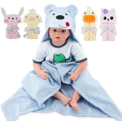 China 2022 new children manufacturers sustainable wholesale luxury baby cotton hooded towel with cute bathrobe cartoon image for sale