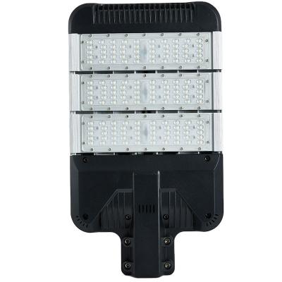 China ROAD Hot Products Top 10 Parking 80W 150w IP66 Outdoor Road Lamp Poles Led Street Light for sale