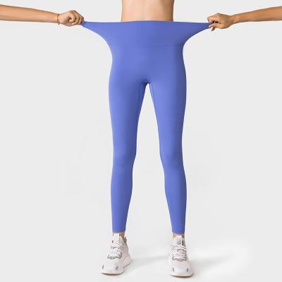 China Breathable Fitness Pants Woman Girl Hot Pants Set 2pcs Sports Gym Yoga Seamless Leggings for sale