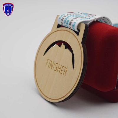 China Custom Europe Factory Cheap Running Sport Award Trophies And Medals China Wooden Awards With Ribbon for sale