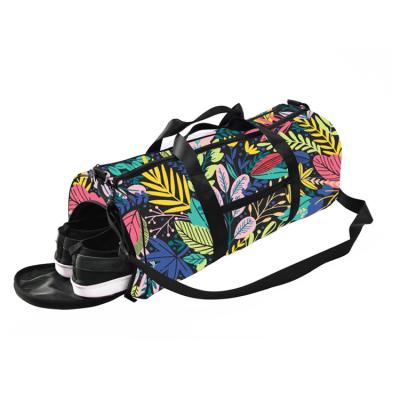 China Waterproof Sports Neoprene Material Sports Travel Bag Tropical Rainforest Pattern Foldable Sports Gym Bag for sale