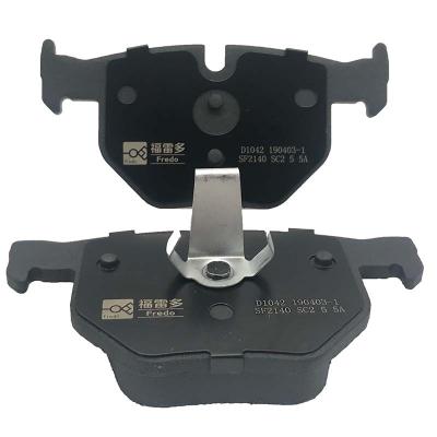 China Reliable Factory Supply Front Wheel Performance Front Brake Pads Set Disc Ceramic Brake Pads for BMW for sale