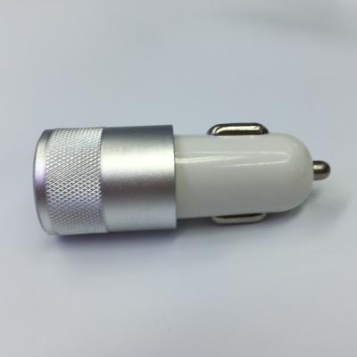 中国 Samsung ギャラクシー携帯電話のための高い発電 5V 3.1A 携帯用二重 Usb 車の充電器 販売のため