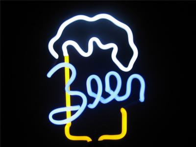 Cina La mano ha elaborato l'insegna al neon cocktail di Martini/della birra fredda con la base nera del piano d'appoggio in vendita