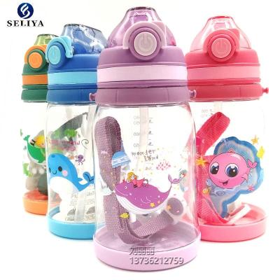 China Sustainable bulk bpa free plastic kids drink cup 550ml water bottle with straw for sale