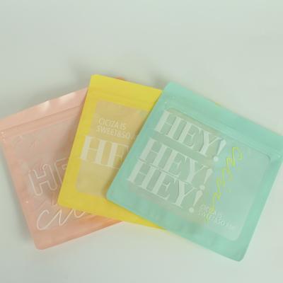 China Transparent Cosmetic Packaging Flat Zipper Pouch Moisture Proof PET/PE Makeup Bag for sale