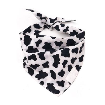 China Fashion Viable Custom Geometric Wholesale Triangle Scarf Luxury Dog Bandanas Dog Bandanas Dog Pet for sale