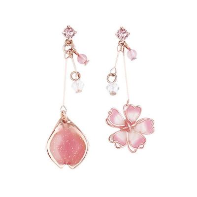 China Fashionable Japanese Mori Earrings Asymmetric Cherry Blossom Earrings 925 Needle Ear Hole Resin Silver Free Ear Clip for sale