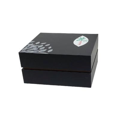 China Wholesale Recycled Luxury Materials Storage Box Pine Hinged Wooden Box With Cover For Watch for sale