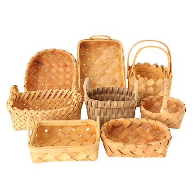 China Hot Selling Viable Metal Storage Basket With Wood Handle Wooden Basket Storage Basket for sale