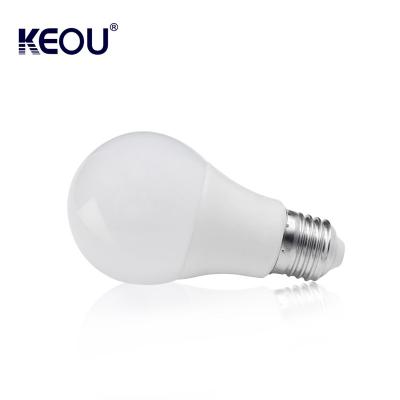 China Residential Warm White E27 B22 LED Bulb Cool White Lamp With CE RoHs Approved for sale