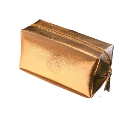 China Custom Wholesale Portable Gold Metal Zipper Fashionable PU Metallic Travel Make Up Organizer Metal Zipper Pouch Cosmetic Makeup Bag For Women for sale