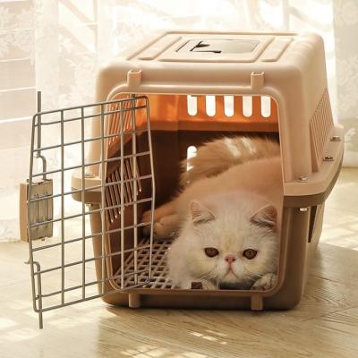 China Breathable Gogopet Wholesales Colorful Classic Outdoor Transport Pet Travel Crate Pet Cage Carriers for sale