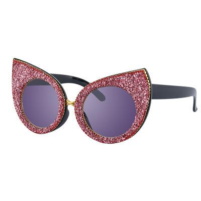 China Classy Sunglasses Uv400 Rhinestone Shades Famous Women Diamond Frame Cat Eye Sunglasses Fashion Sun Glasses for sale