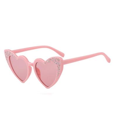 China Fashion Sunglasses Shape Shiny Heart Children Girl Rhinestone Children Glasses Sun Glasses Ocean Glass Child for sale