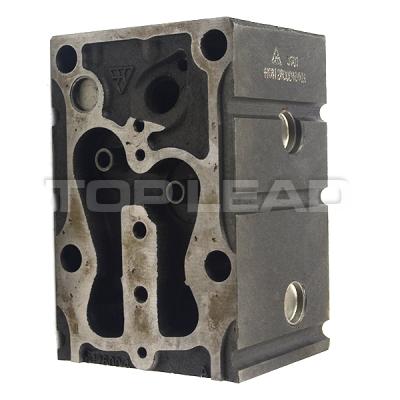 China Sinotruk howo truck parts engine steel cylinder head 61560040040A for sale