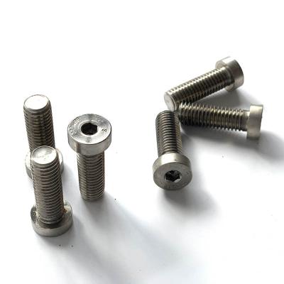 China Cap Manufacturer Well Made DIN7984 Reduced Hex Socket Head Screws With Thin Head for sale