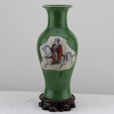 China Traditional Chinese Jingdezhen Porcelain Antique Hand Painted Green Glazed Vase For Collection for sale