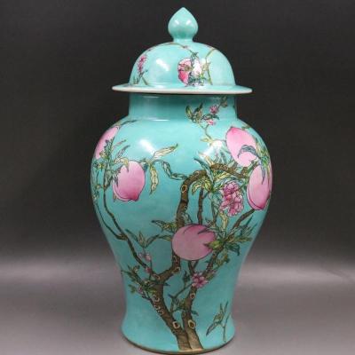 China Green Decorative Antique Storage Bottles Chinese Style Peach Peach Pattern Ceramic Stocked Ceramic Jar for sale