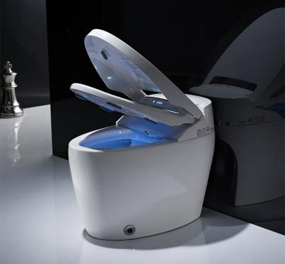 China Double-flow smart toilet for the elderly operation automatic sensor electronic WC one-piece bathroom for sale