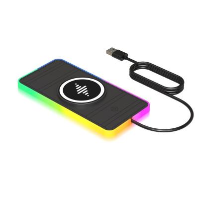 China Cargador inalámbrico compatible para Apple Phone y Airpods RGB Colorido en venta