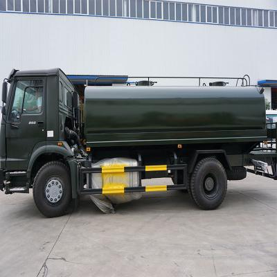 China Factory SINOTRUK HOWO 4x2 4x4 266HP Water Sprinkler Water Tank Truck Water Delivery Truck Manufacturer for sale