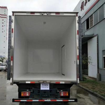 China FRP+PU Foam+FRP SINOTRUK HOWO RHD Refrigerator Truck Freezer Refrigerated Truck Meat Fruit Fresh Fish Cold Delivery Van Truck for sale