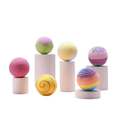 China Wholesale Bulk Cute Natural Small Relaxing Essential Oils Natural Women Flower Bath Salts Calorimeter Bombs Ball for sale