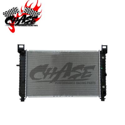 China Aluminum AUTO RADIATOR ADJUSTMENT FOR SUBURBAN SIERRA YUKON/YUKON XL 15193110 GM3010436 2334 TAHOE GMC CADILLAC ESCALADE CHEVROLET SILVERADO for sale