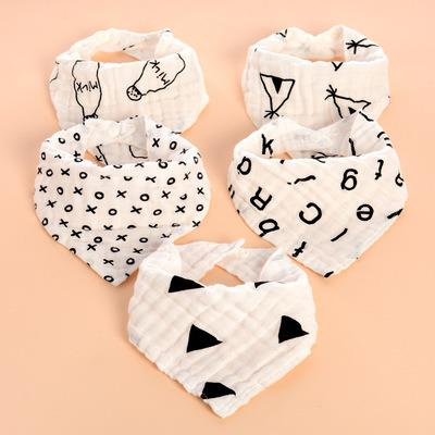 China Custom Organic Cotton Muslin Soft Baby Bib Washable Hot Selling Triangle Print Infant Bib for sale