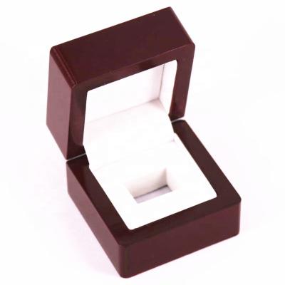 China Display Rings Wholesale Moisture Proof Jewelry Ring Box Wood Box High Quality Low Price Brand New for sale