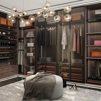 China Moderne PVC-inrichting Walk In Garderobe Kleedkasten MDF Klaar gemaakt Te koop