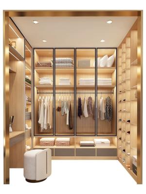 China OEM Schuifdeur Modern Walk In Wardrobe Solutions Walnut Style Te koop