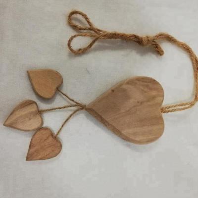 China Decorative Wooden Heart Shape China Craft Wooden Pendant for sale