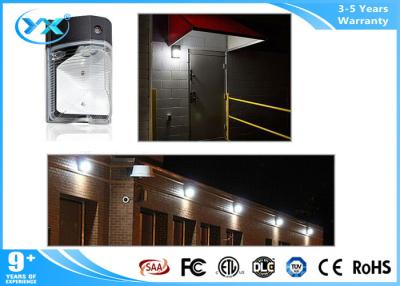 Chine 17W / C.P. >80 de 25w 1600-2200lm a mené les lumières ip65 212 x 139 x 100 de paquet de mur à vendre