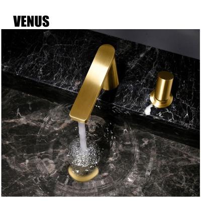 China Brass Wall Mounted Mixer Taps Kitchen Sink Faucet Mixer Taps Metered For Kitchen for sale