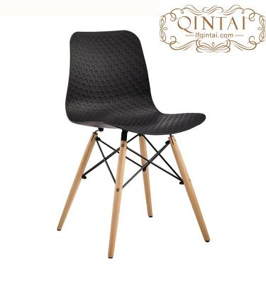 China Modern Wholesale Factory Made Plastic Party Wedding Events Dining Chair for sale