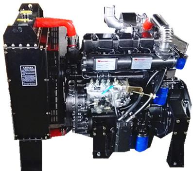 中国 4-stroke 56kw 76hp R4105ZD turbo diesel engine for sale in stock 販売のため