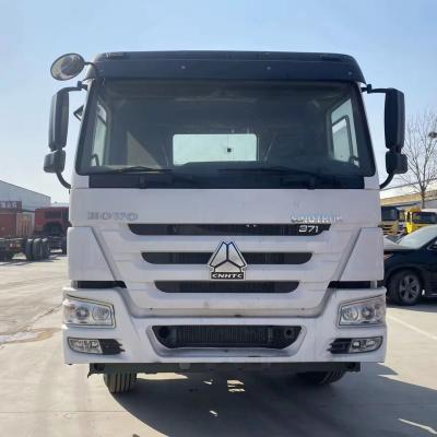 China SINOTRUK HOWO 6*4 TRACTOR Truck how tractor truck diesel tractor truck 6.8*2.5*3.1 for sale