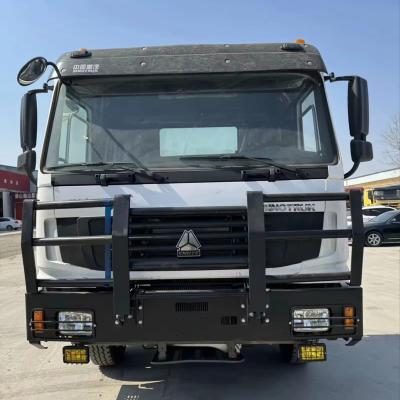 China SINOTRUK HOWO 6*4 Tractor Made in China Front bumper Towing head truck dump truck tractor 6.8*2.5*3.1 for sale