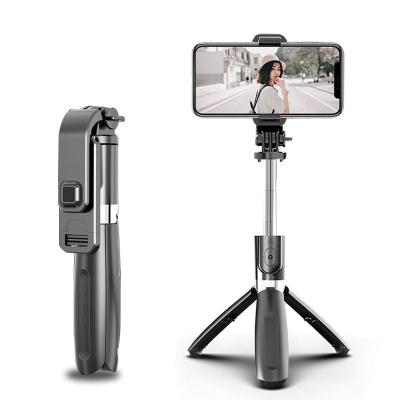 China Rotating Selfsitck Stick Tripod Stand 360 Foldable Wireless YEAH Extendable Desktop Video Outdoor Selfie Shooting Selfie Stand For Smart Phone for sale