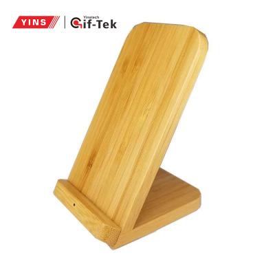 China Wooden Desktop Fast Charging 10w Qi Wireless Charger 10w Metal Cell Phone Stand Fast Wireless Charging Stand For Iphone for sale