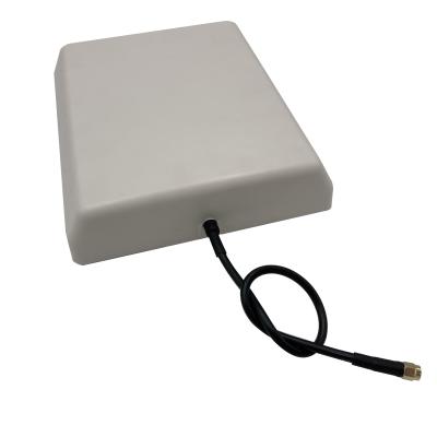 China Directive Systems Antennas IP67 Flat Panel Antenna 900M 7dBi 210x180x45mm for sale